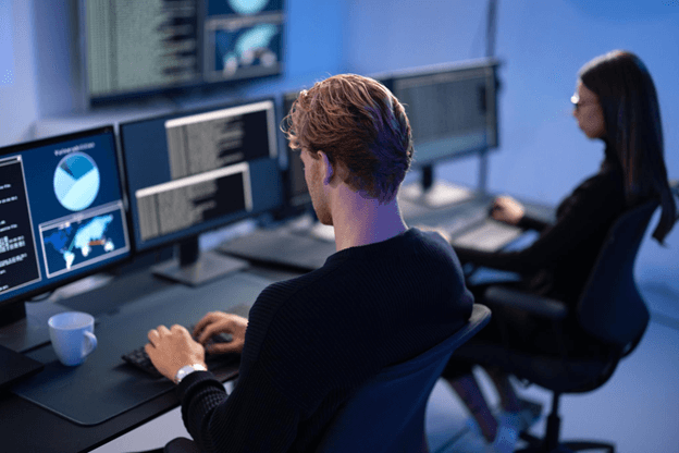 Shadow IT in Qatar: hidden cybersecurity risks for businesses